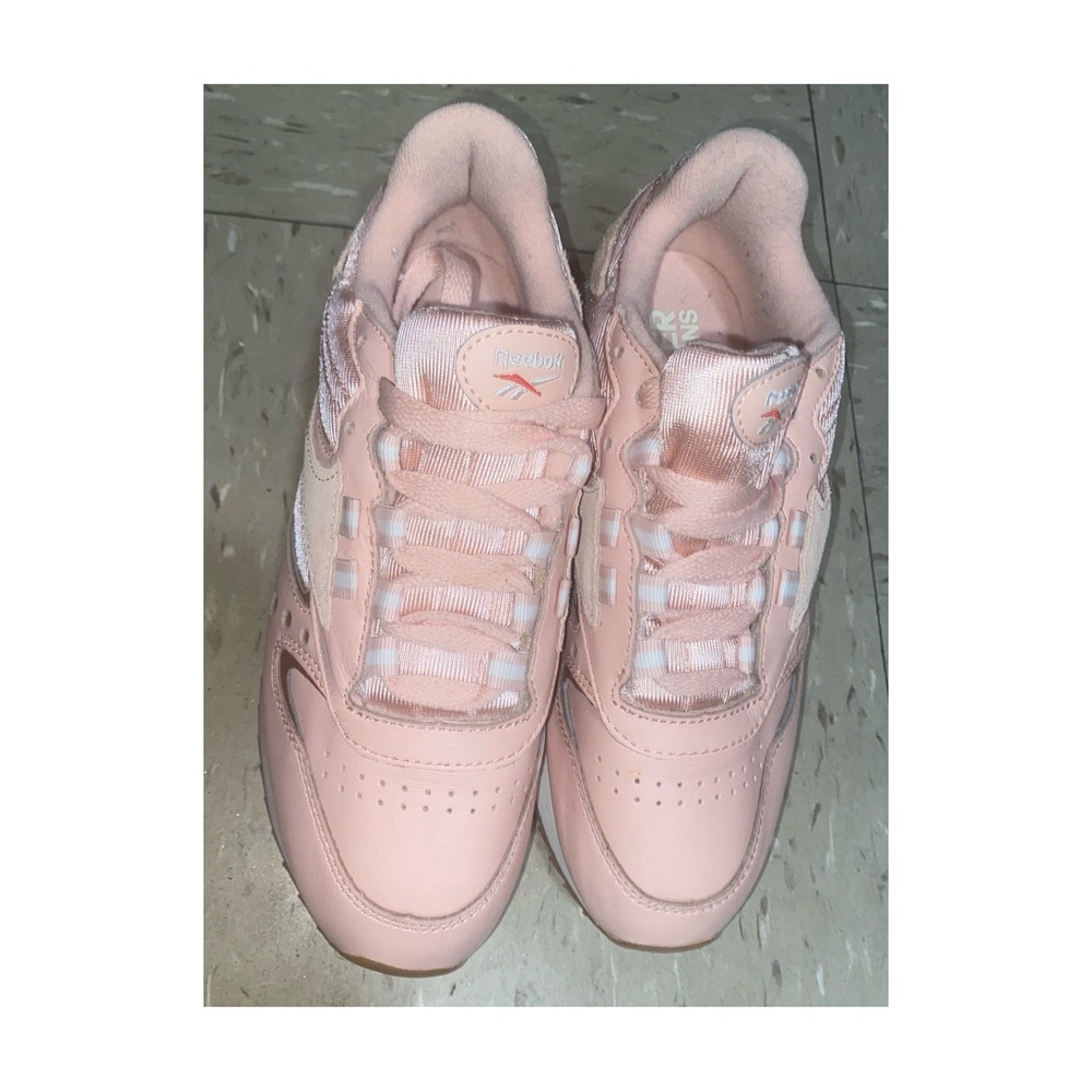 Reebok Sneakers 6
